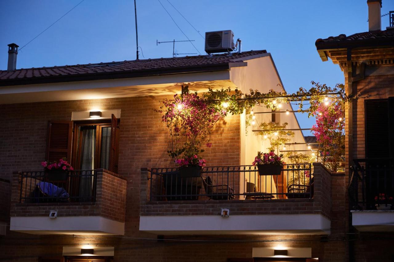 Battisti 56 Hotel Porto SantʼElpidio Екстериор снимка