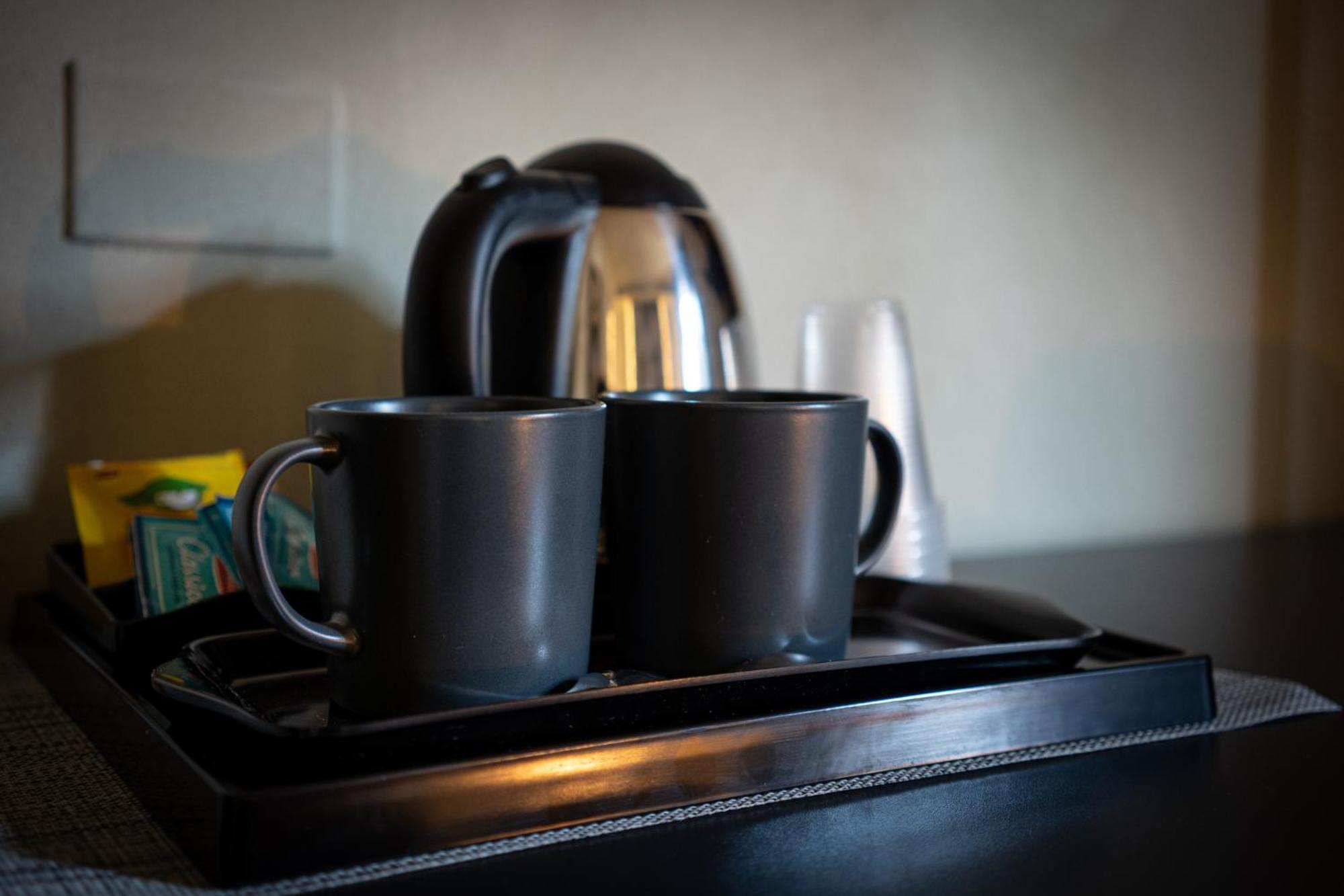Battisti 56 Hotel Porto SantʼElpidio Екстериор снимка